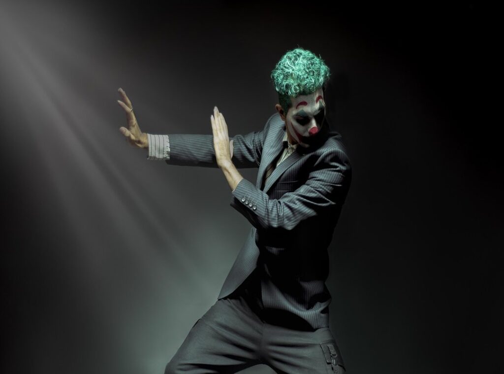 joker wallpaper dp
